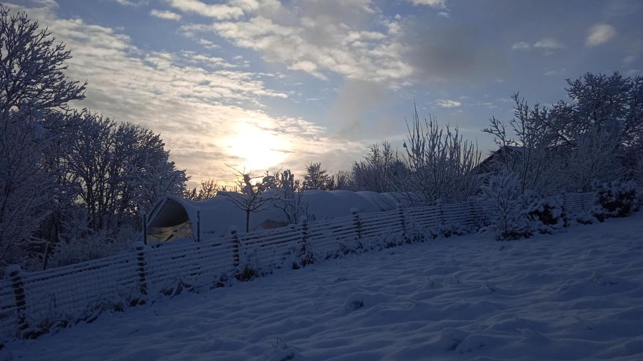 Les Jardins Des 3 Provinces- Gite Montcharvot Kültér fotó